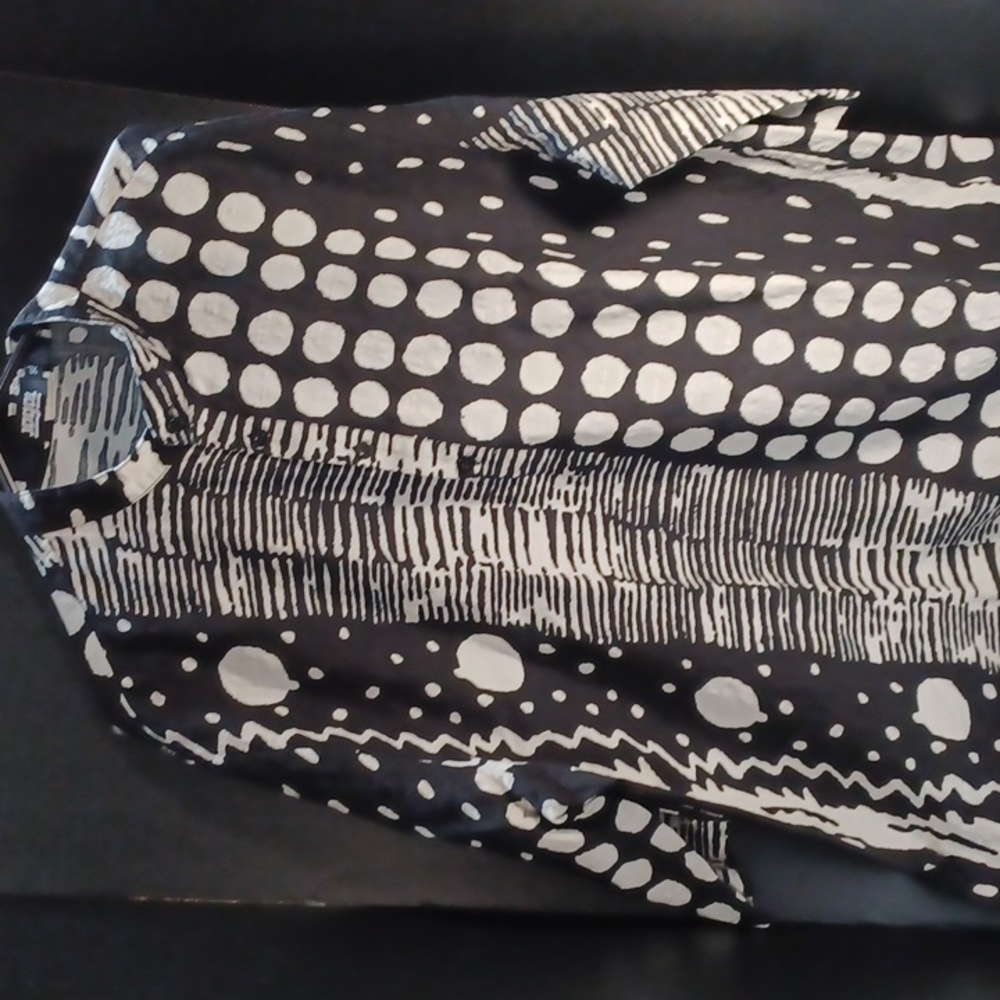 JOGAL Black and White Patterned Shirt